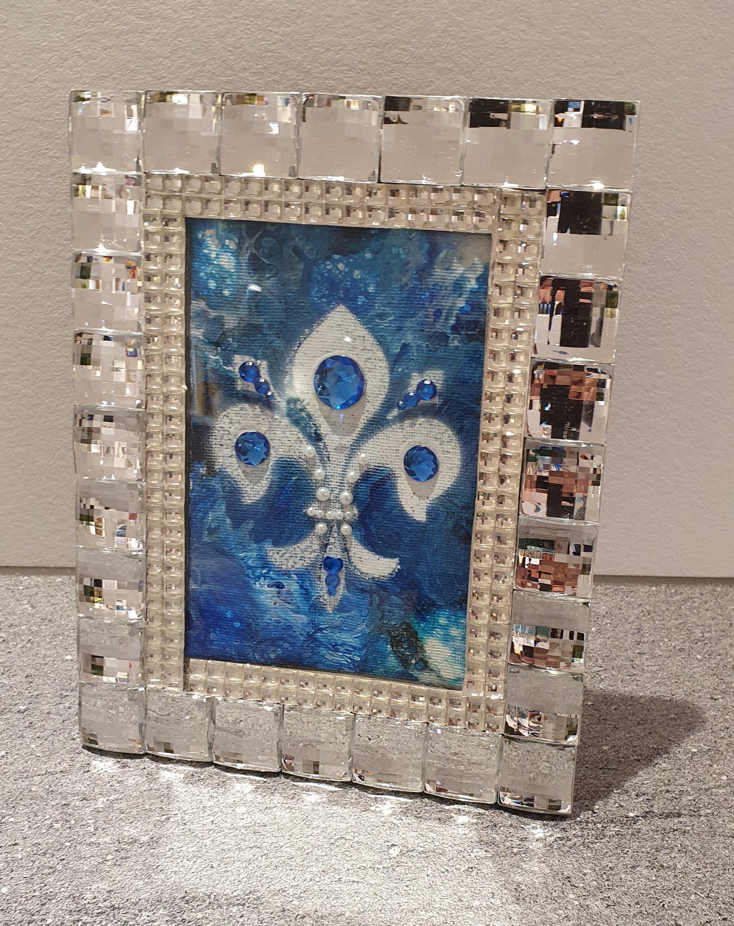 Teller  " Fleur de Lis en bleu et blanc"