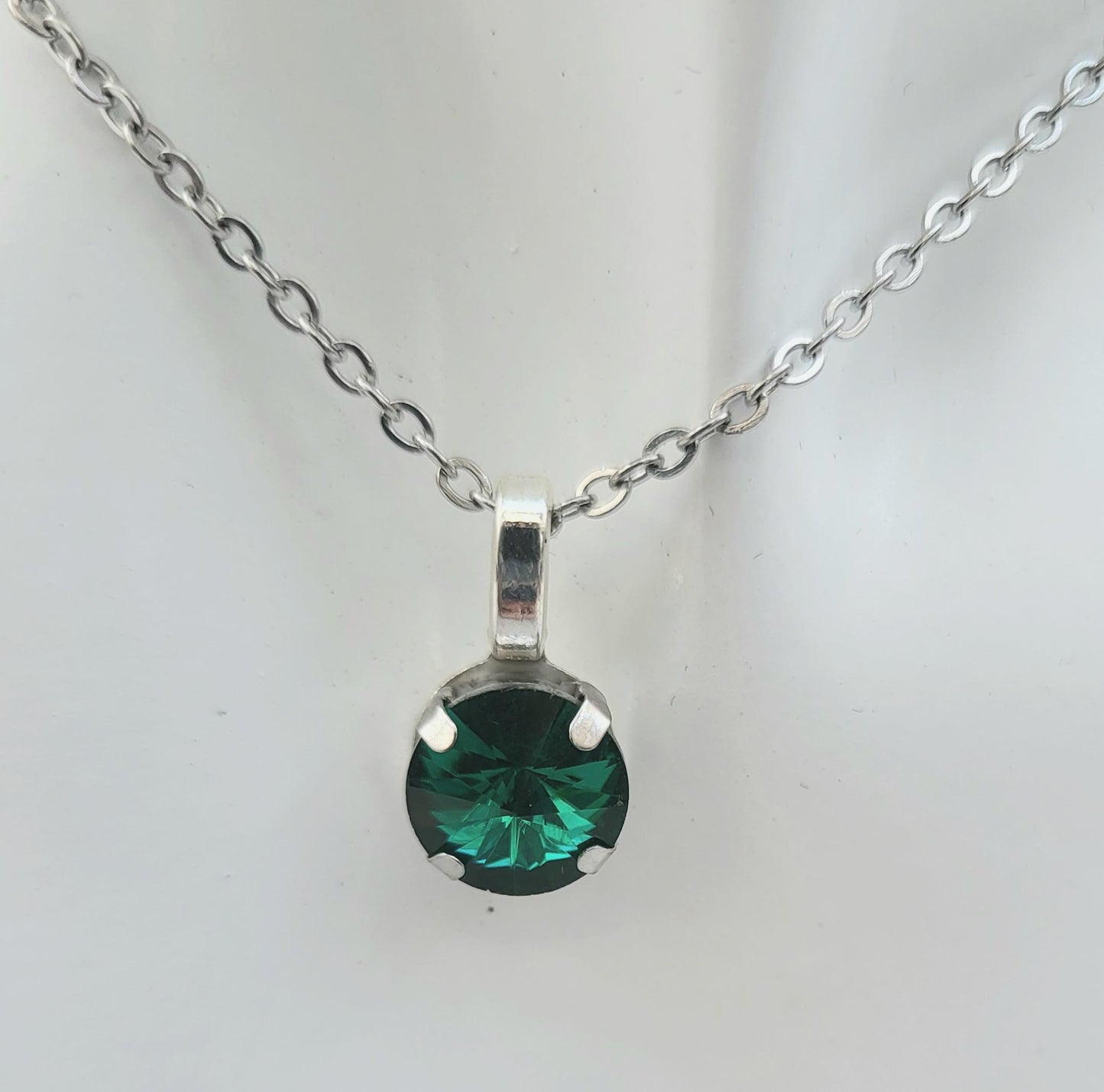 Mode-Schmuck "Cristal-Dreams" Anhänger und Ohrstecker (mit grünen Strasssteinen)